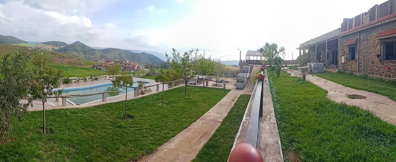 Tamanoucht Hotell Ifrane  Exteriör bild